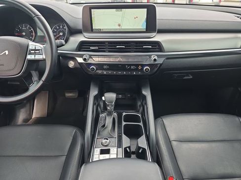 Certified 2022 Kia Telluride LX image 18