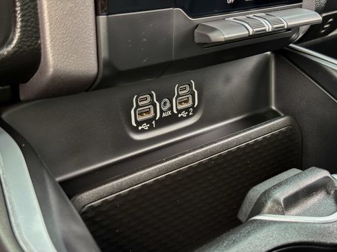 Used 2022 RAM 1500 Big Horn AWD/4WD image 32