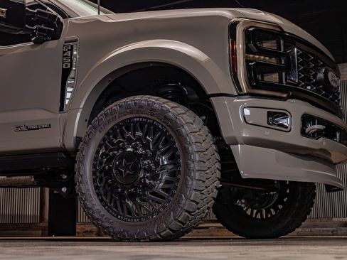 Used 2026 Ford F450 Platinum w/ Platinum Plus Package AWD/4WD image 13
