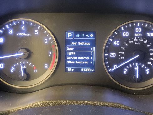 Used 2016 Hyundai Tucson SE w/ Option Group 02 FWD image 23