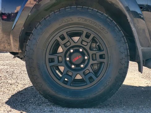 Used 2020 Toyota 4Runner SR5 Premium image 10