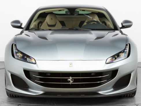 Certified 2019 Ferrari Portofino image 18