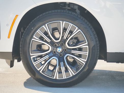 New 2026 BMW X3 xDrive30 w/ Premium Package image 5