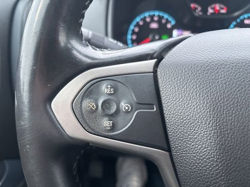 Used 2018 Chevrolet Colorado Z71 image 17