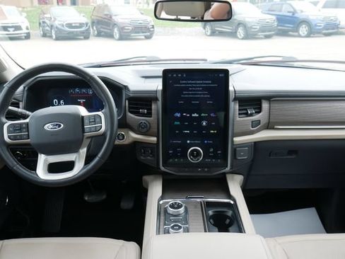 Used 2023 Ford Expedition Max Limited AWD/4WD image 6
