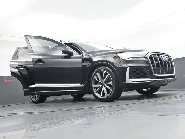 Used 2023 Audi SQ7 Prestige AWD/4WD image 43