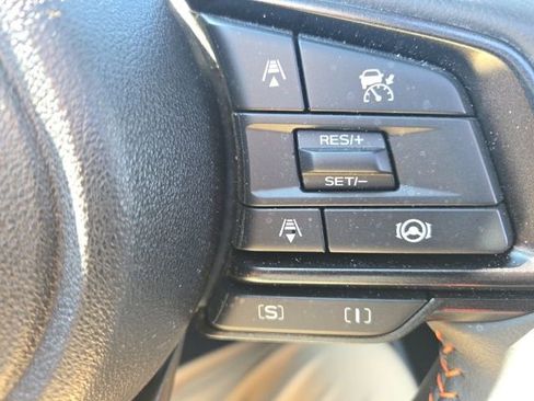 Used 2024 Subaru Crosstrek 2.5i Limited AWD/4WD image 6