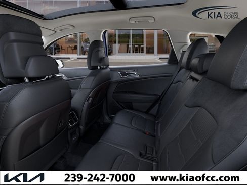 New 2026 Kia Sportage SX image 18