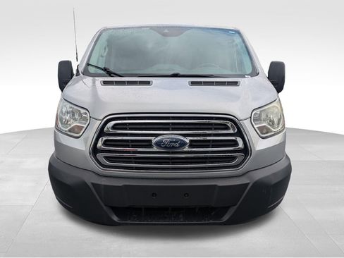 Used 2017 Ford Transit 350 XLT RWD image 11