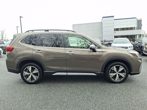 Used 2019 Subaru Forester Touring image 7