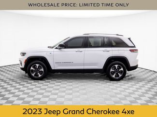 Used 2023 Jeep Grand Cherokee 4WD 4xe video 2