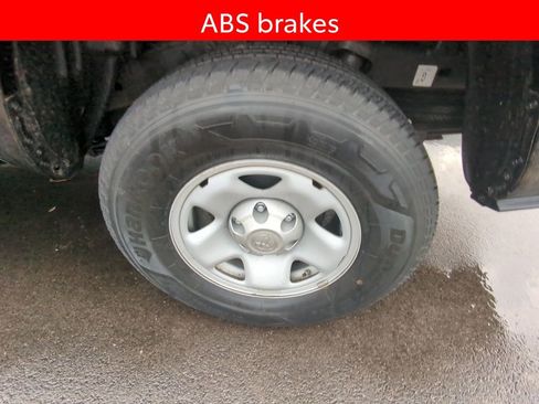 Used 2023 Toyota Tacoma SR image 6