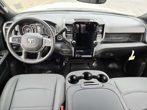 New 2026 RAM 3500 Tradesman AWD/4WD image 15