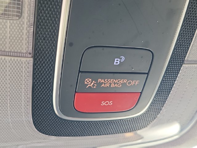 Used 2024 Hyundai Kona SEL FWD image 19