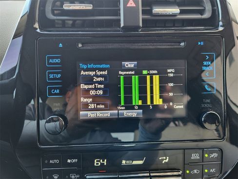 Used 2019 Toyota Prius XLE image 16