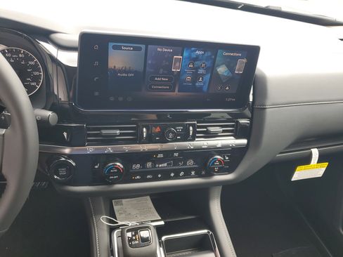 New 2026 Nissan Pathfinder SV image 8