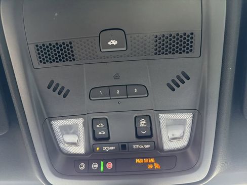 Certified 2023 Cadillac XT5 Sportv image 34