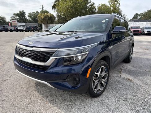 Used 2021 Kia Seltos EX AWD/4WD image 10