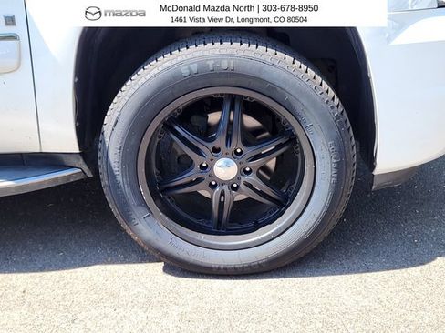 Used 2007 GMC Yukon Denali AWD/4WD image 17