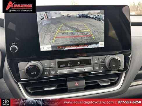 Certified 2025 Toyota Grand Highlander AWD image 32