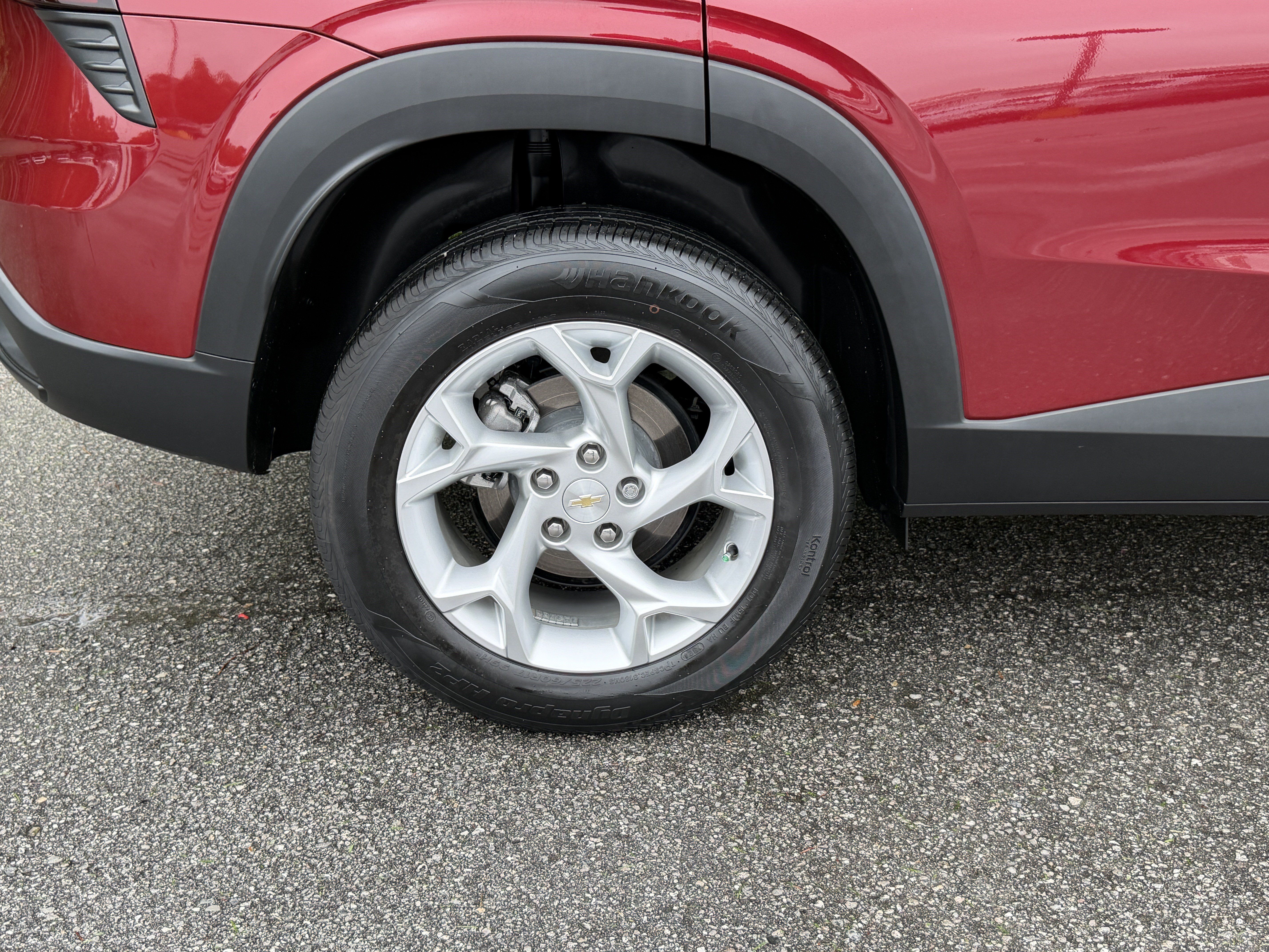 Used 2025 Chevrolet Trax LS w/ LS Convenience Package FWD image 38