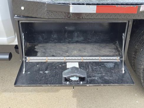 Certified 2025 Chevrolet Silverado 3500 W/T w/ WT Convenience Package image 9