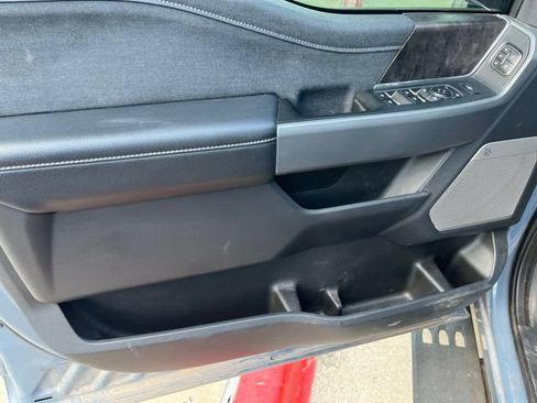 Used 2023 Ford F250 Lariat w/ Lariat Ultimate Package AWD/4WD image 13