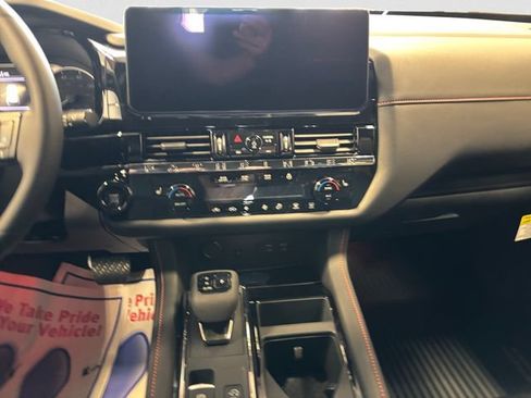 New 2026 Nissan Pathfinder Rock Creek w/ Rock Creek Premium Package AWD/4WD image 12