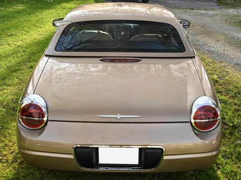 Used 2005 Ford Thunderbird RWD image 78