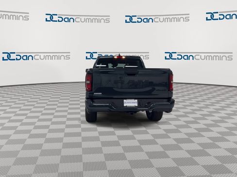 New 2026 RAM 1500 Express AWD/4WD image 7