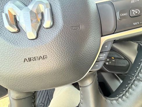 Used 2024 RAM 3500 Big Horn w/ Sport Appearance Package image 13