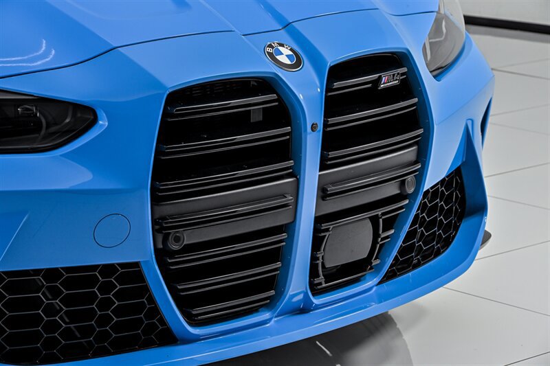 Used 2025 BMW M4 Competition RWD image 5