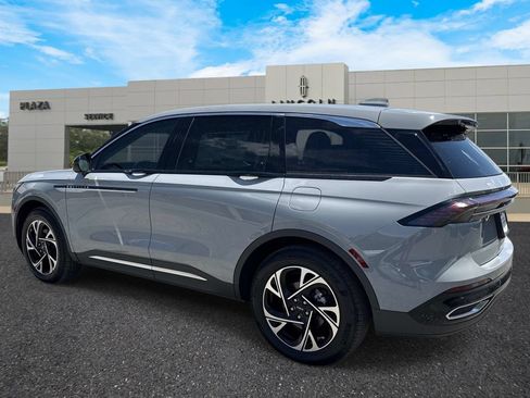 New 2026 Lincoln Nautilus Premier AWD/4WD image 6