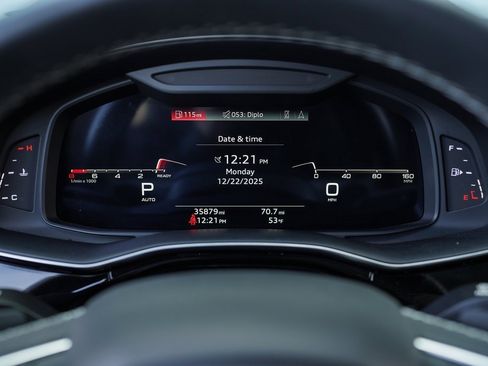 Used 2021 Audi SQ8 Prestige w/ Prestige Package image 27