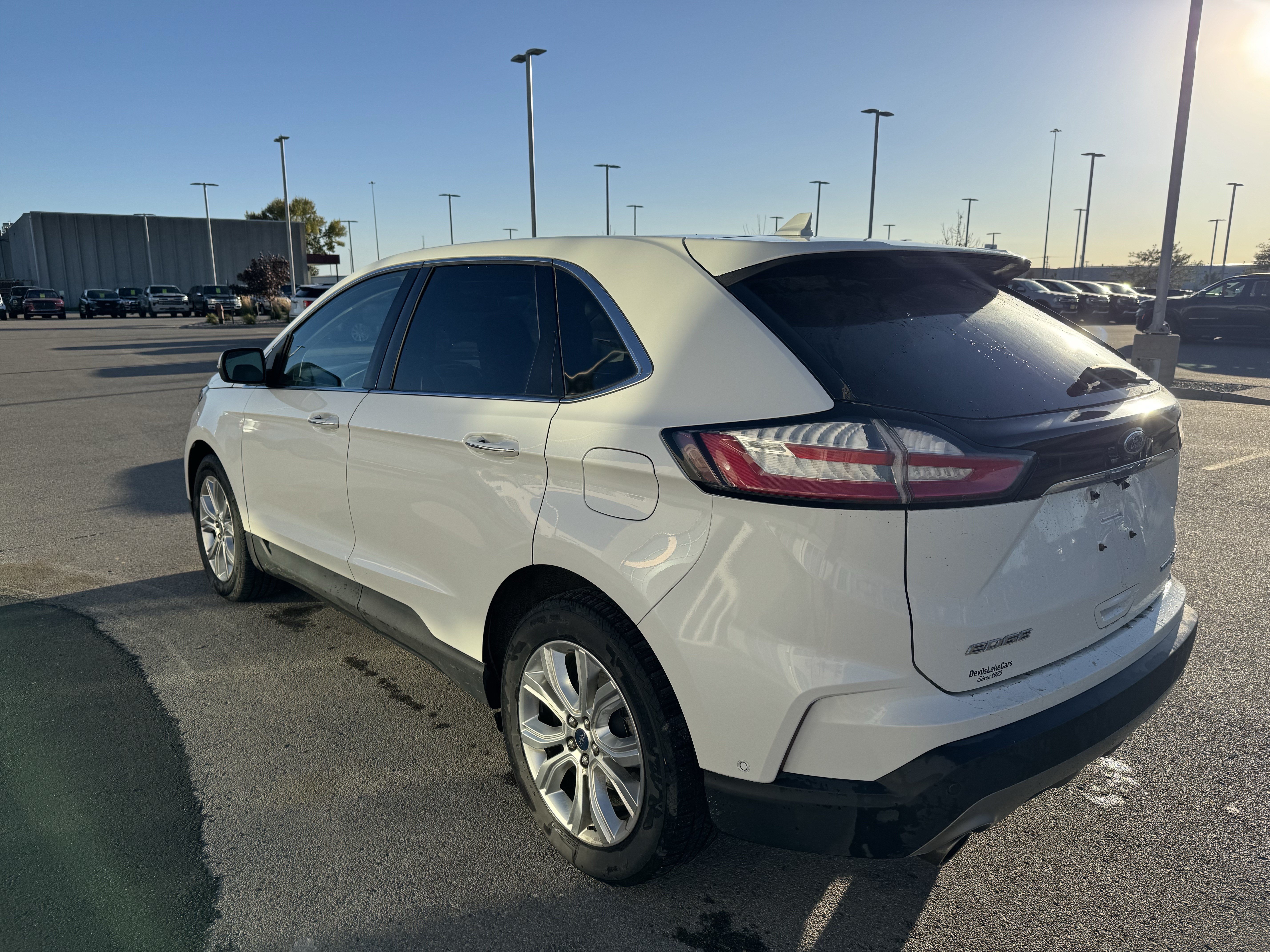 Used 2020 Ford Edge Titanium w/ Equipment Group 301A AWD/4WD image 4