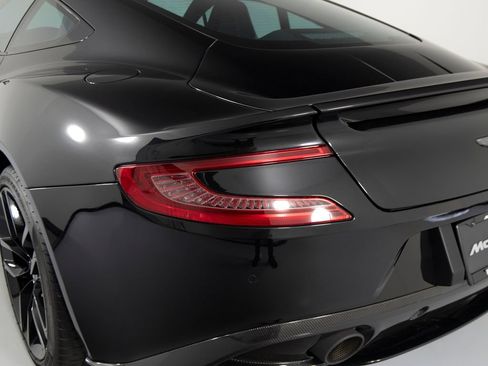 Used 2015 Aston Martin Vanquish RWD image 49