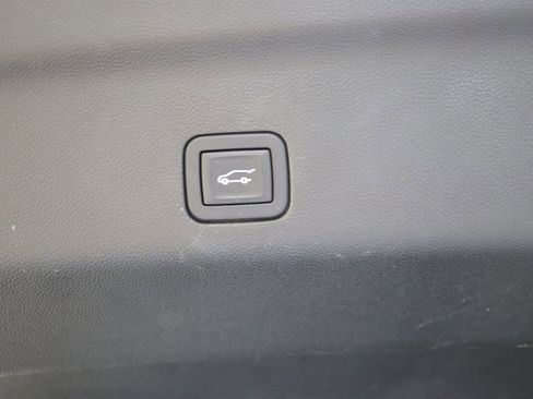 Used 2023 Chevrolet Tahoe High Country image 22