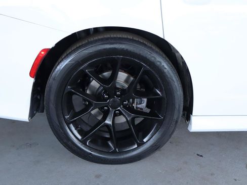Used 2021 Dodge Charger GT w/ Driver Convenience Group RWD image 5