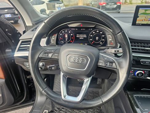 Used 2019 Audi Q7 3.0T Prestige w/ Prestige Package AWD/4WD image 13