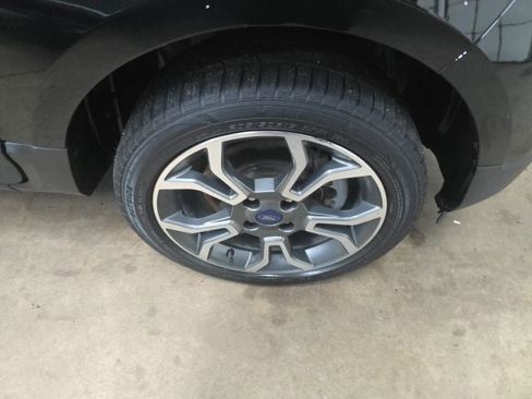 Used 2019 Ford EcoSport SES AWD/4WD image 2