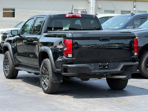 Used 2024 Chevrolet Colorado Trail Boss w/ Advanced Trailering Package AWD/4WD image 5