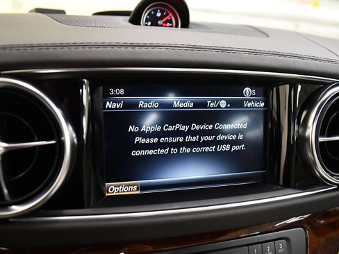 Used 2017 Mercedes-Benz SL 550 image 17