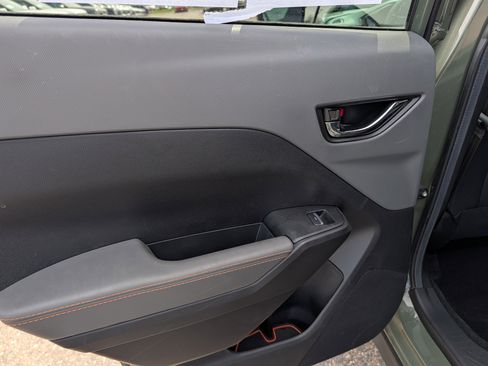 Used 2024 Subaru Crosstrek 2.5i Limited AWD/4WD image 13