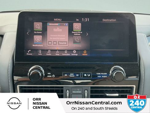 Used 2024 Nissan Armada Platinum w/ Captain's Chairs Package RWD image 23