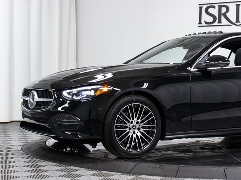 Used 2025 Mercedes-Benz C 300 4MATIC Sedan image 26