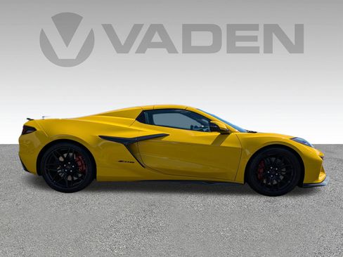 New 2025 Chevrolet Corvette Z06 w/ Battery Protection Package image 27