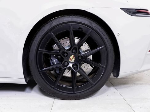 Certified 2026 Porsche 911 Carrera RWD image 26