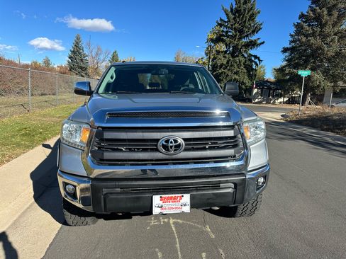 Used 2014 Toyota Tundra SR5 image 7