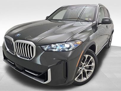 New 2026 BMW X5 xDrive50e w/ Premium Package