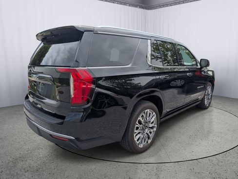 Certified 2024 GMC Yukon Denali Ultimate AWD/4WD image 3